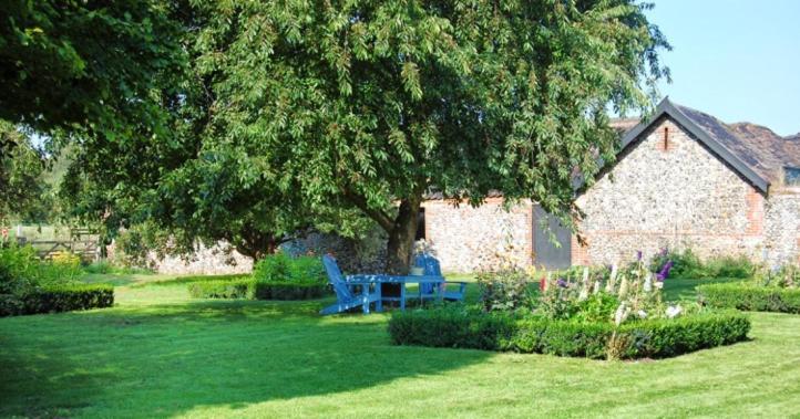 Bed and Breakfast Grange Farm Тетфорд Экстерьер фото